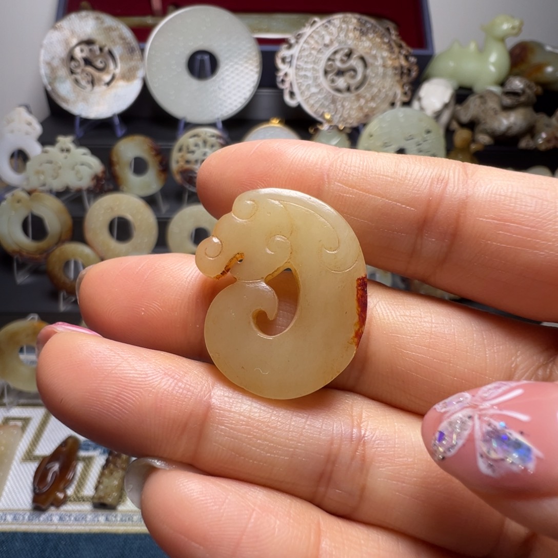 和田玉挂件未镶嵌