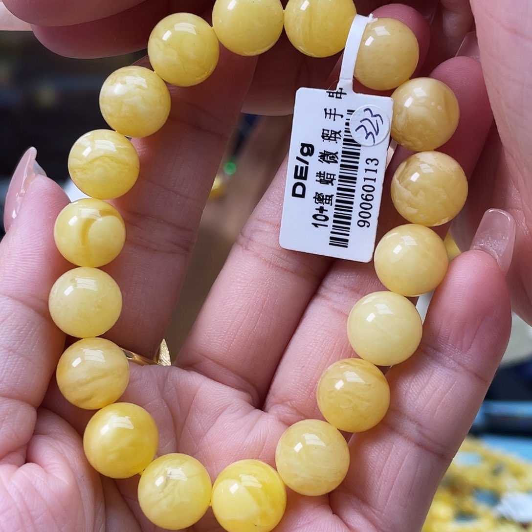 未镶嵌琥珀珠宝奇石h32