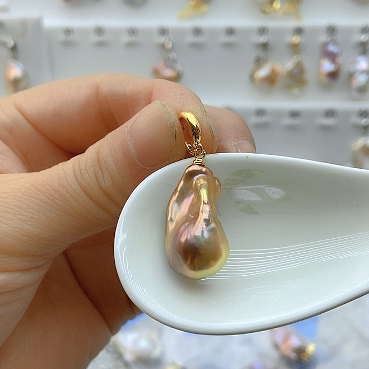 淡水珍珠颈饰未镶嵌