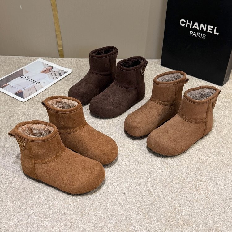 2025年冬季新款磨砂皮雪地靴平底复古马丁靴女加绒保暖丑萌棉鞋潮