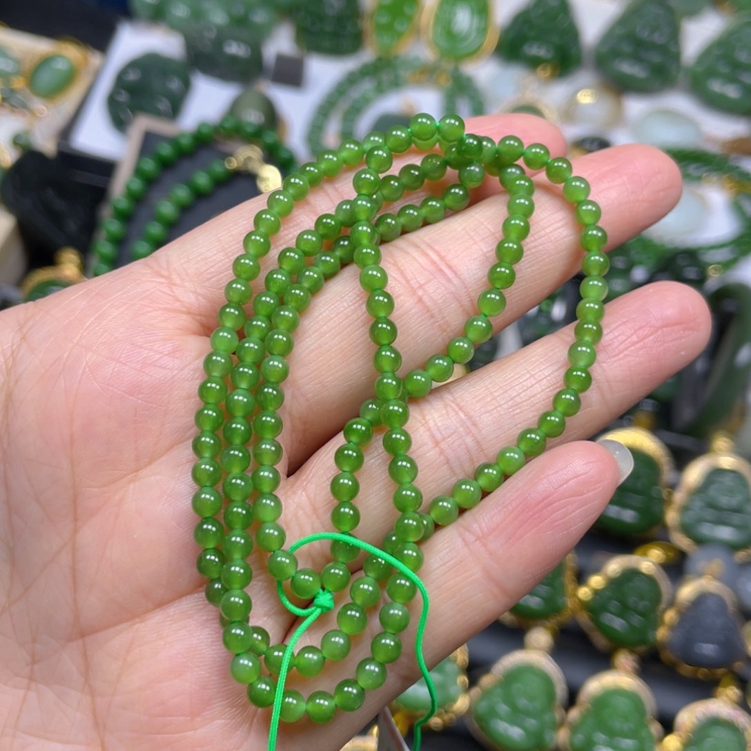 和田玉（碧玉）项链未镶嵌