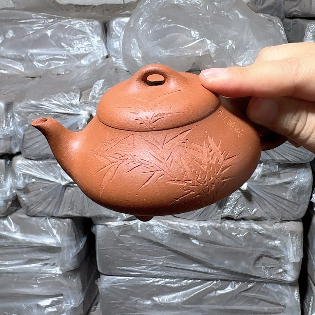 紫砂茶壶黄龙山朱泥汉棠200Cc