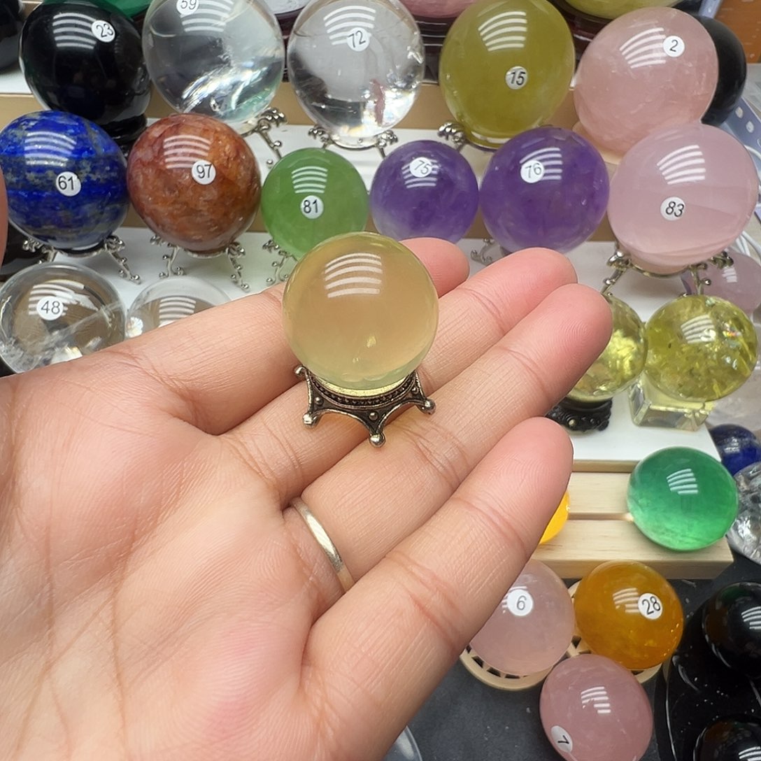 珠宝半成品未镶嵌水晶