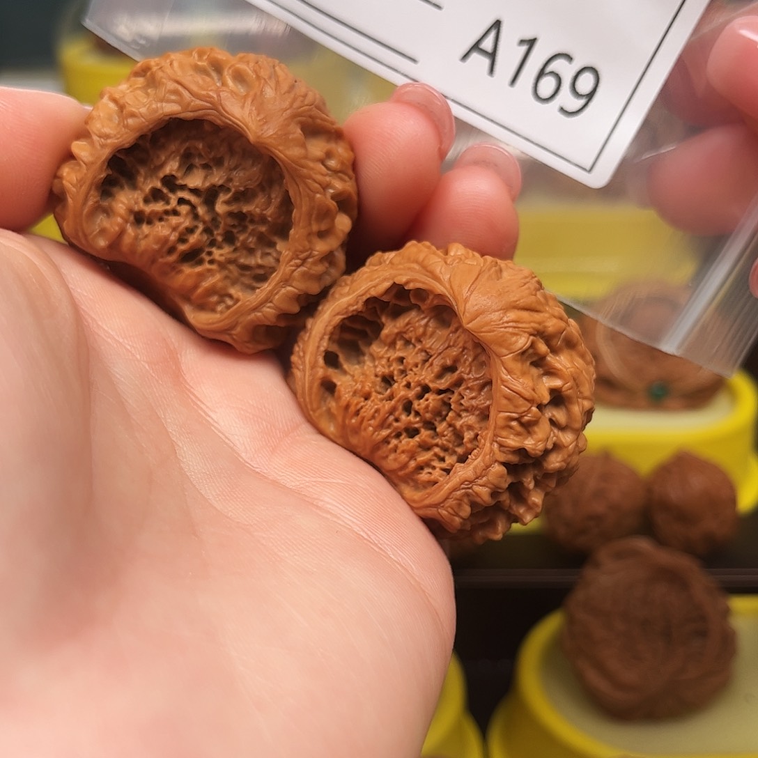 文玩核桃把件lo w x y' m