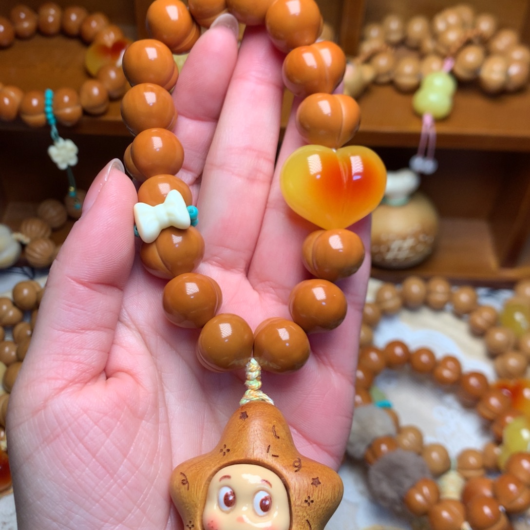 猴头核桃吊坠15玻璃底定制