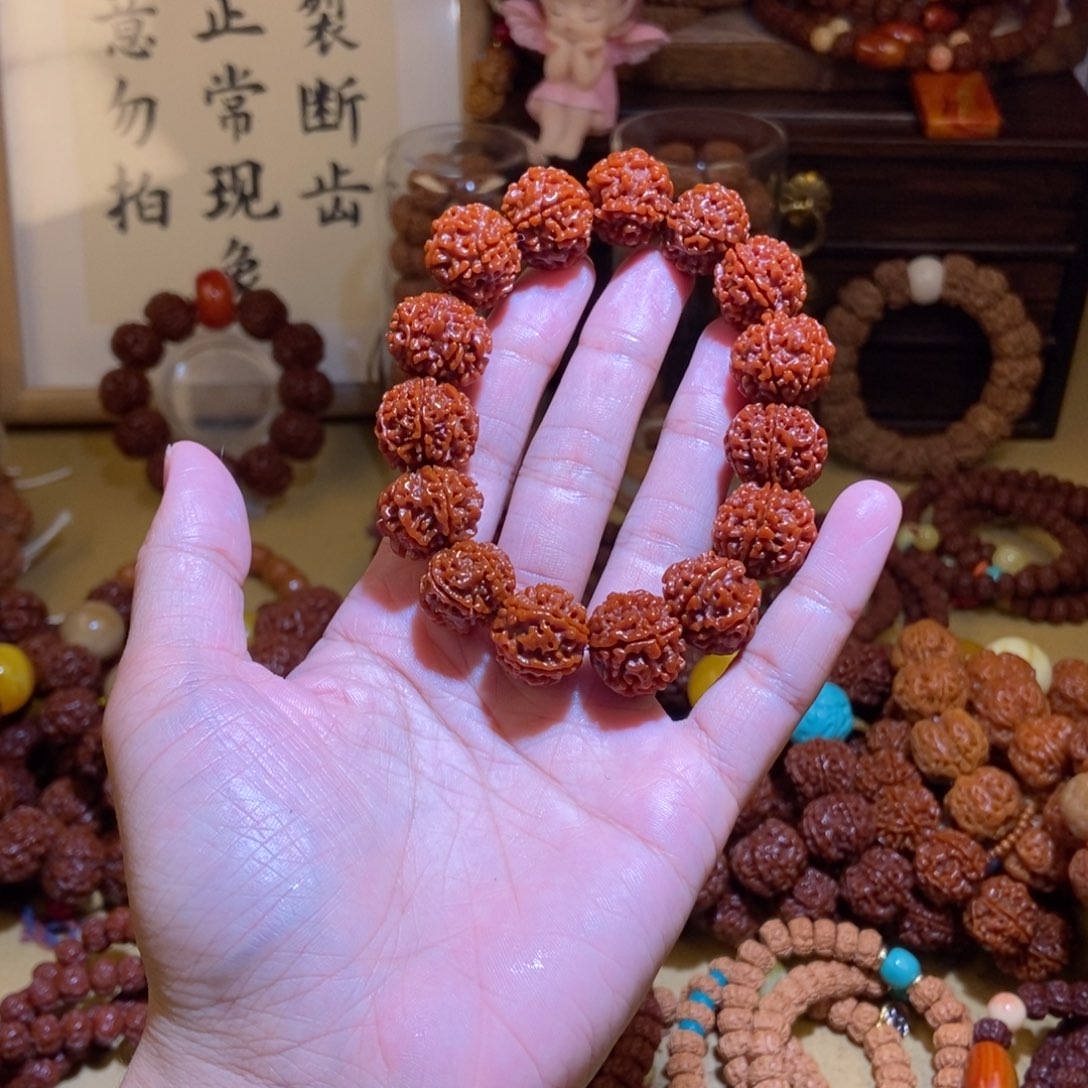 金刚菩提吊坠166玉化