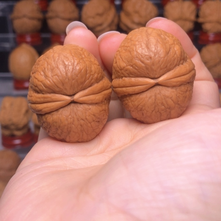 文玩核桃吊坠52仙鹤顶