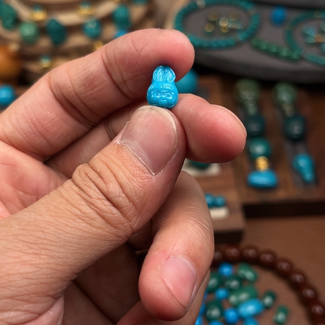 绿松石未镶嵌手串