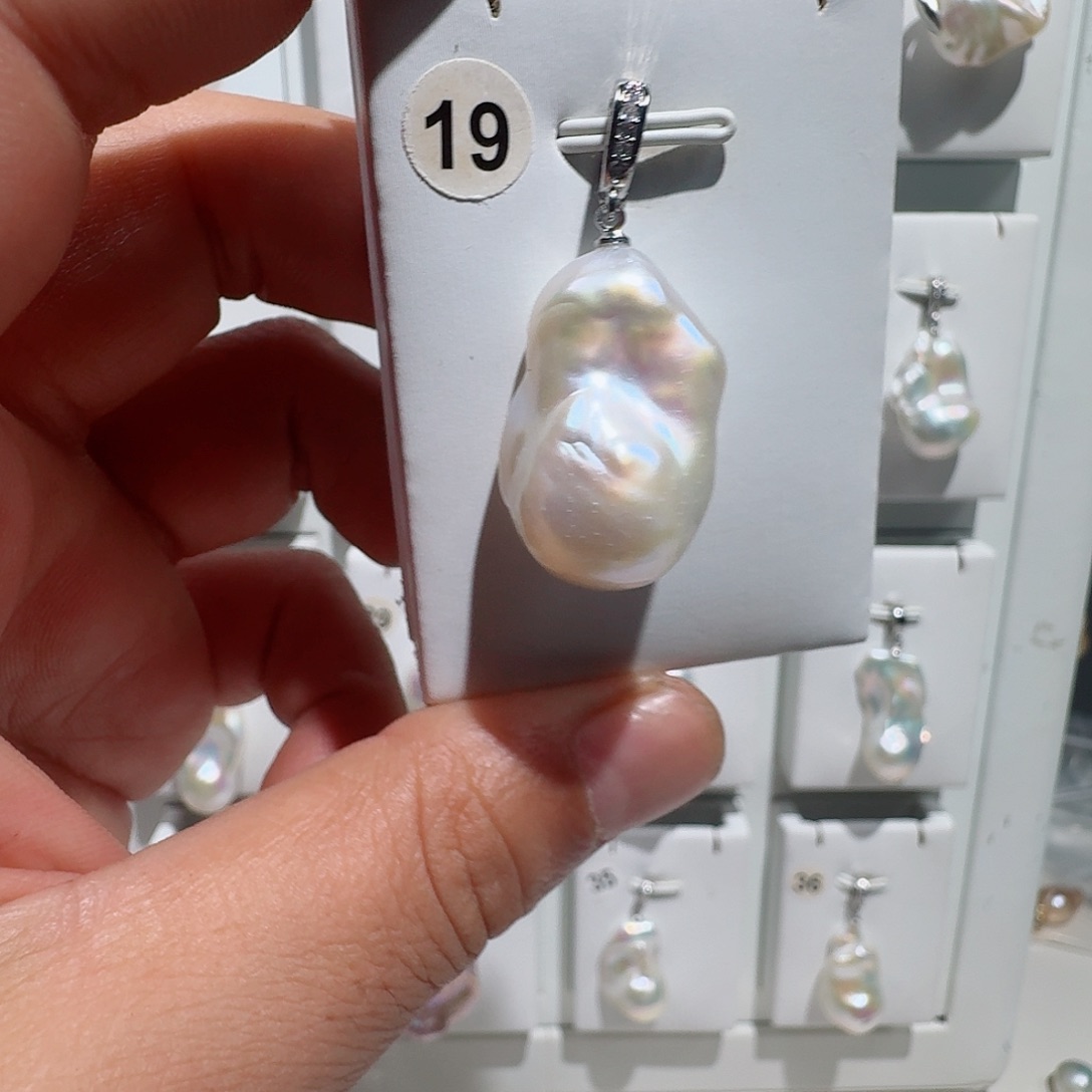 合金颈饰淡水珍珠