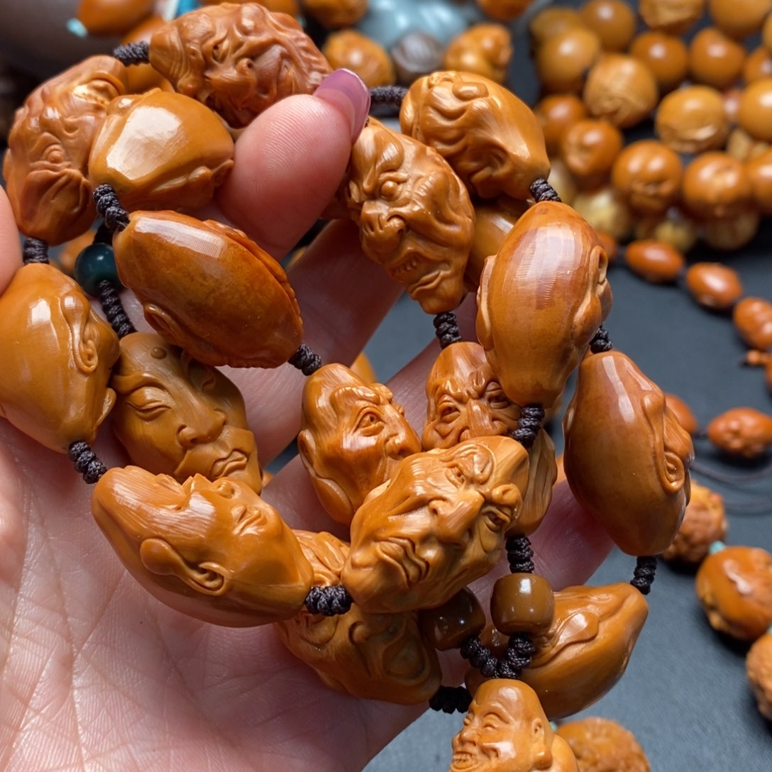 吊坠橄榄核t****0橄榄核