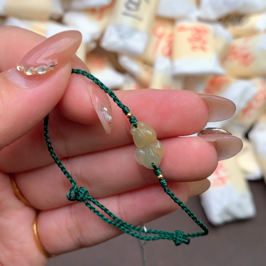 【闪购商品】未镶嵌翡翠手绳一