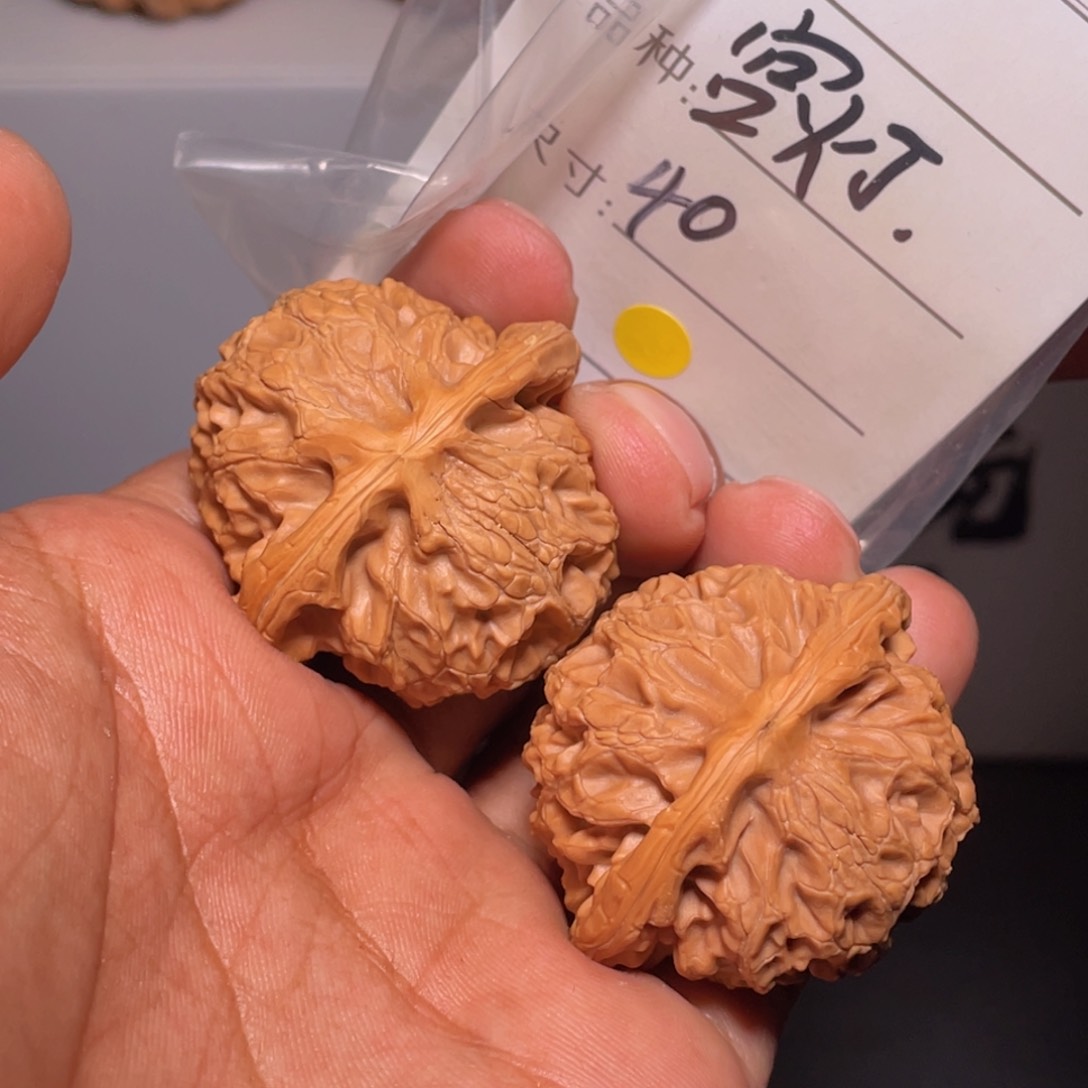 文玩核桃吊坠文玩核桃