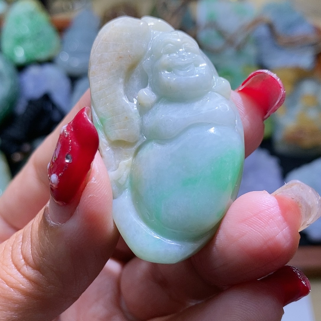 【闪购商品】翡翠颈饰未镶嵌佛