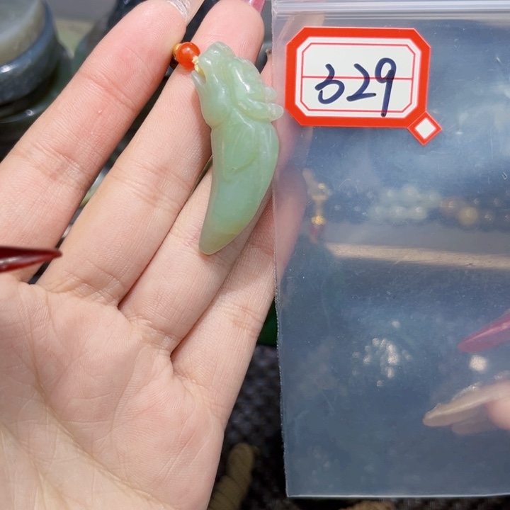 和田玉和田玉边角料随机发未镶嵌