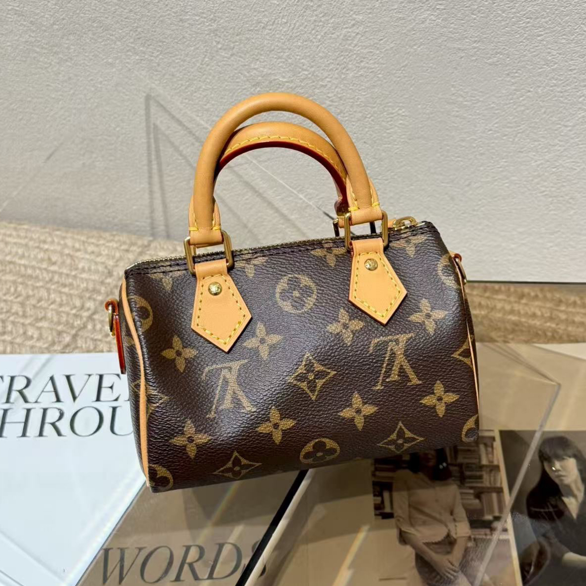 99新 LouisVuitton/路易威登 老花Speedy nano 单肩斜挎包