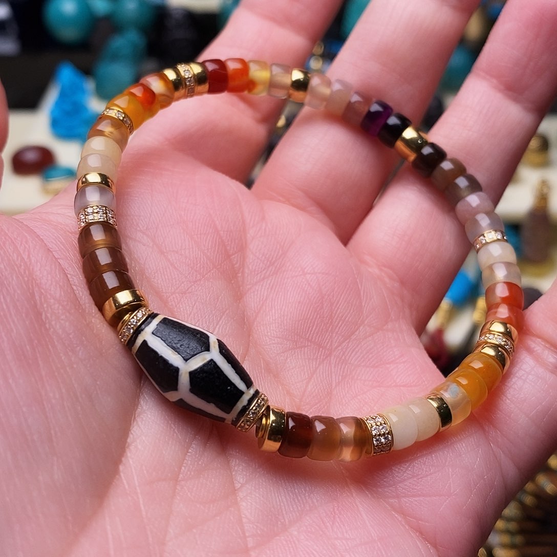 玛瑙/玉髓配饰18K金镶嵌小*锅