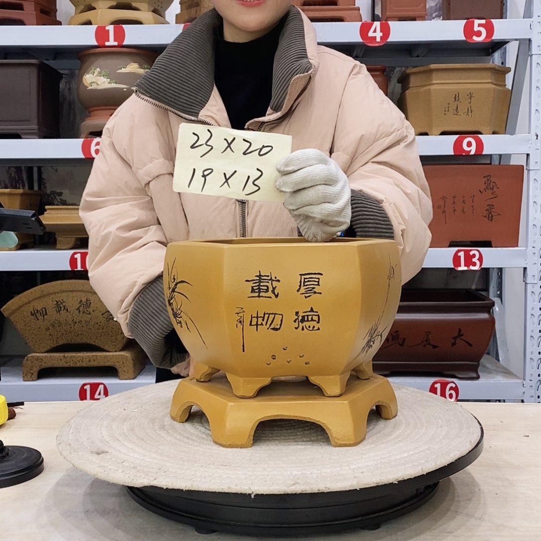 紫砂花盆紫砂花盆