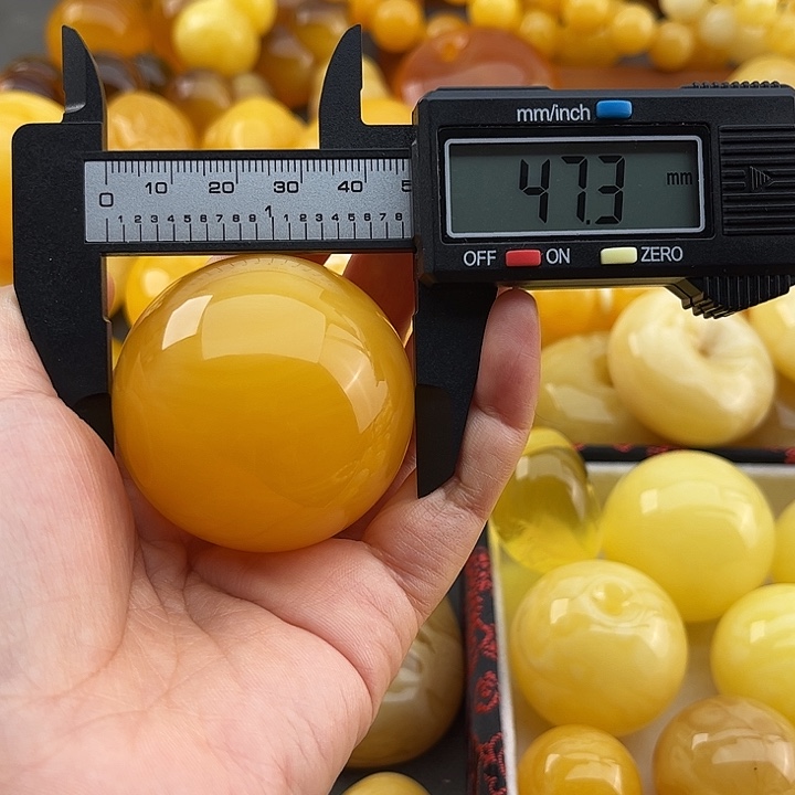 琥珀裸石未镶嵌乐****李琥珀蜜蜡