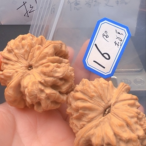 文玩核桃吊坠杰*哥龙