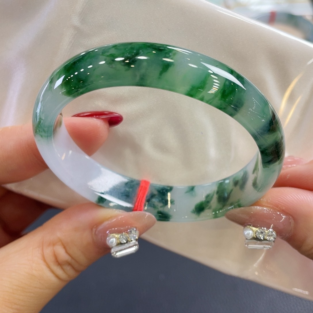 未镶嵌手镯翡翠春绕腕间贵妃55.5 16号