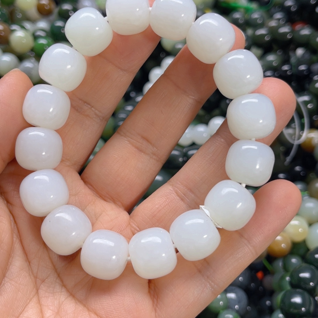 未镶嵌手链和田玉