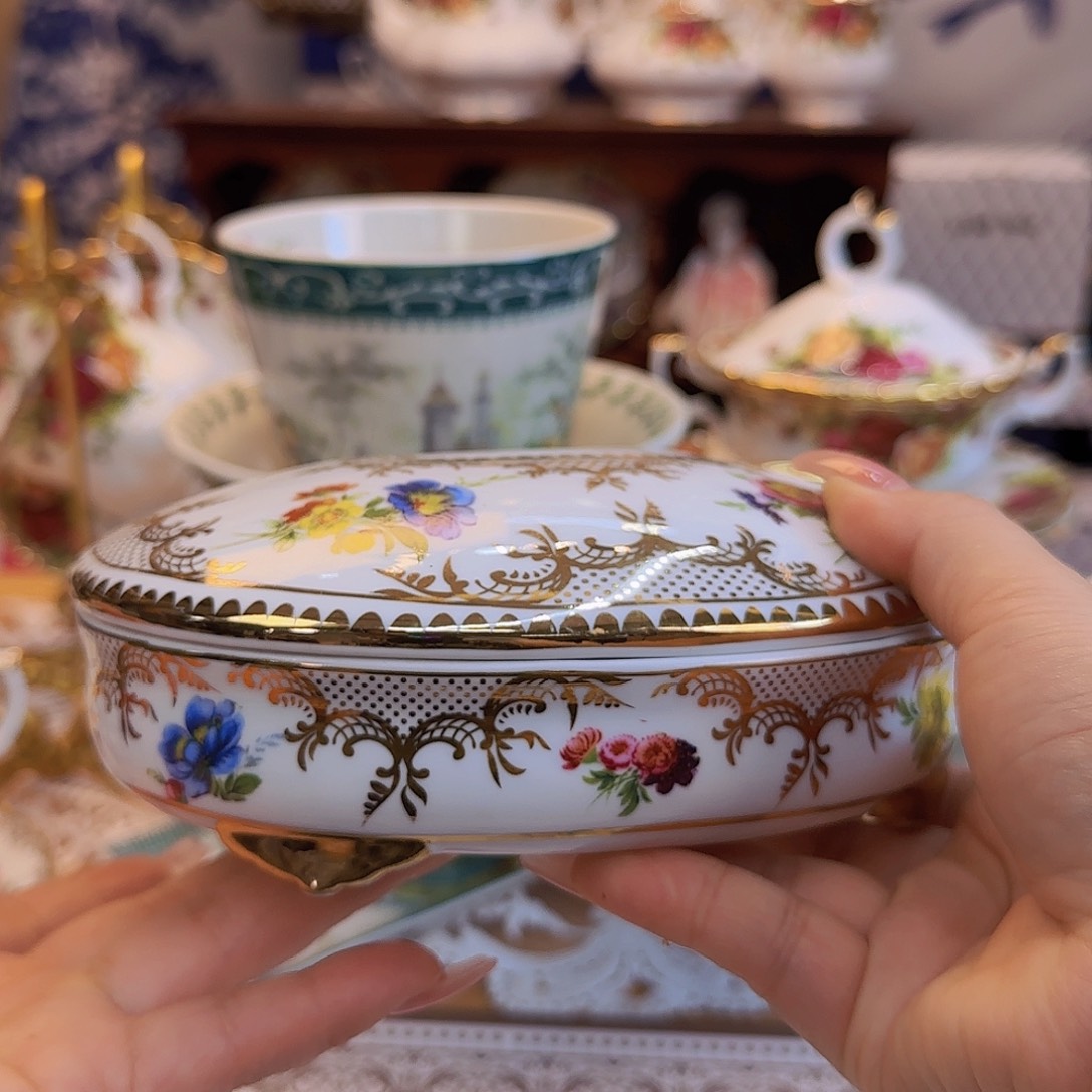 摆件欧洲瓷器收藏鉴赏