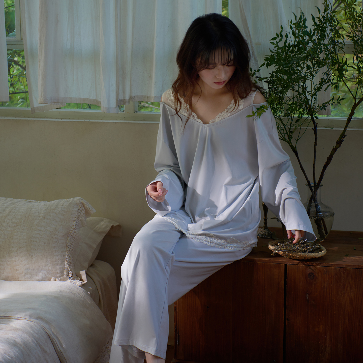 思莉太太春秋睡衣女款爆款2025新款莫代尔纯欲风蕾丝小个子家居服