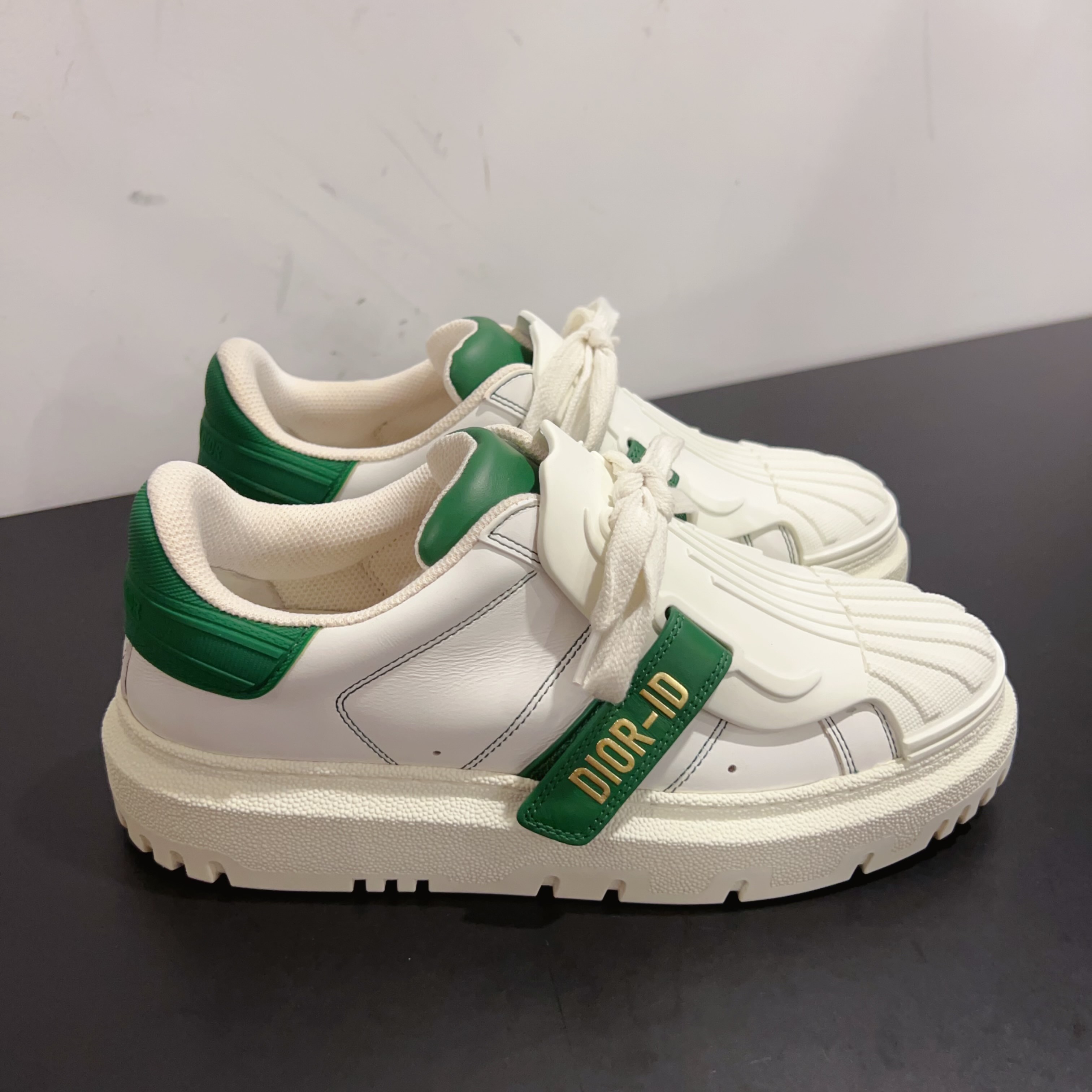 99新 DIOR/迪奥 贝壳鞋/成色看直播 尺码37/GSS29039 
