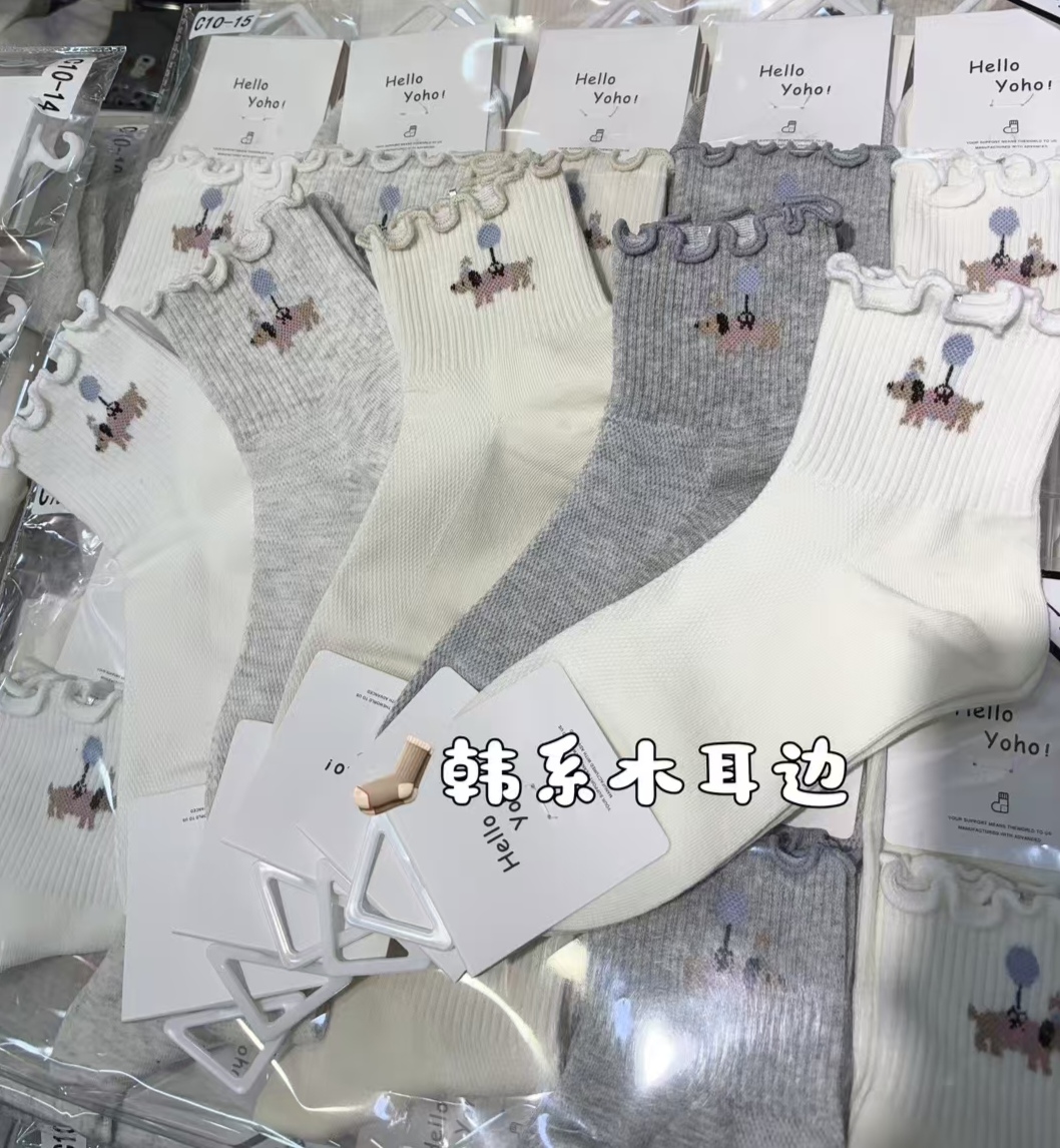 袜子女短袜潮流可爱卡通中筒春夏百搭网红