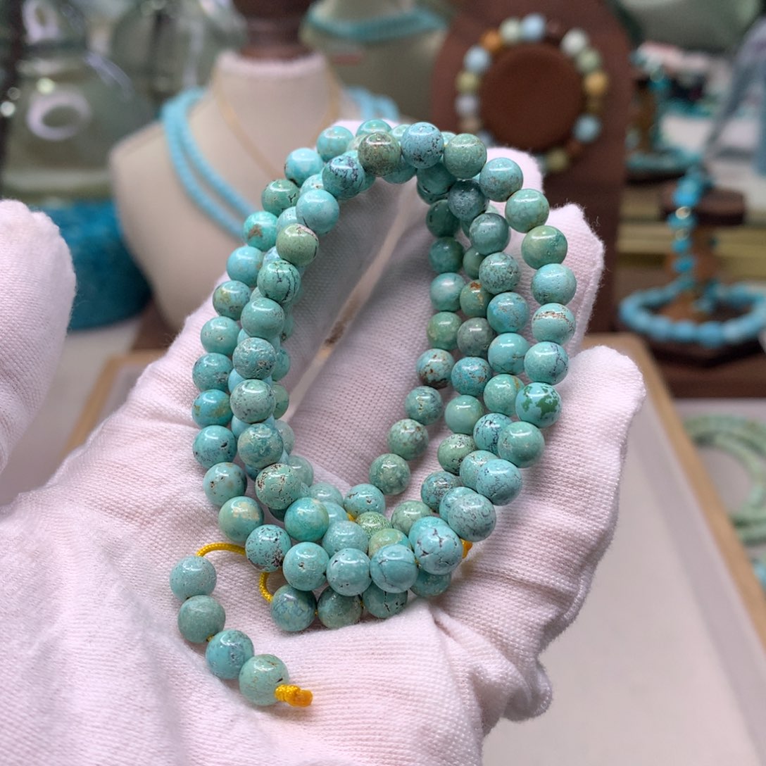 绿松石配饰未镶嵌