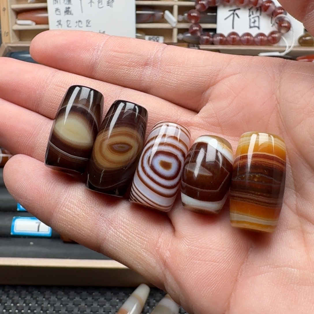 a***6玛瑙/玉髓未镶嵌颈饰