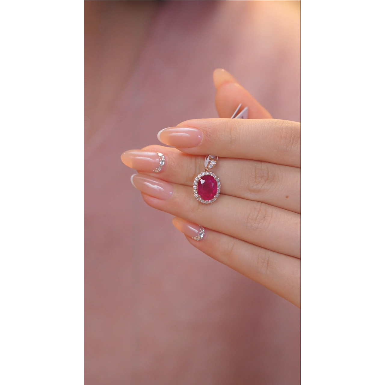 碧玺吊坠不含链18K金镶嵌多样性发（3ct）@@Q7437