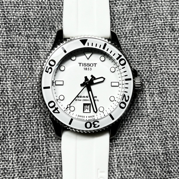 99新 Tissot/天梭 天梭/海星系列/女士腕表/表径33mm