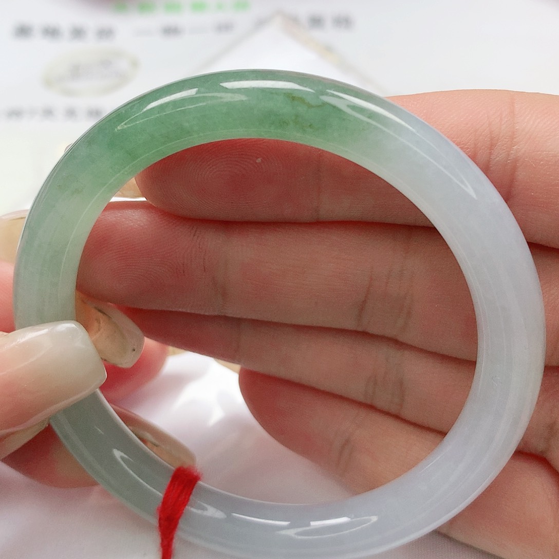 【闪购商品】翡翠手镯未镶嵌缅甸天然A货翡翠