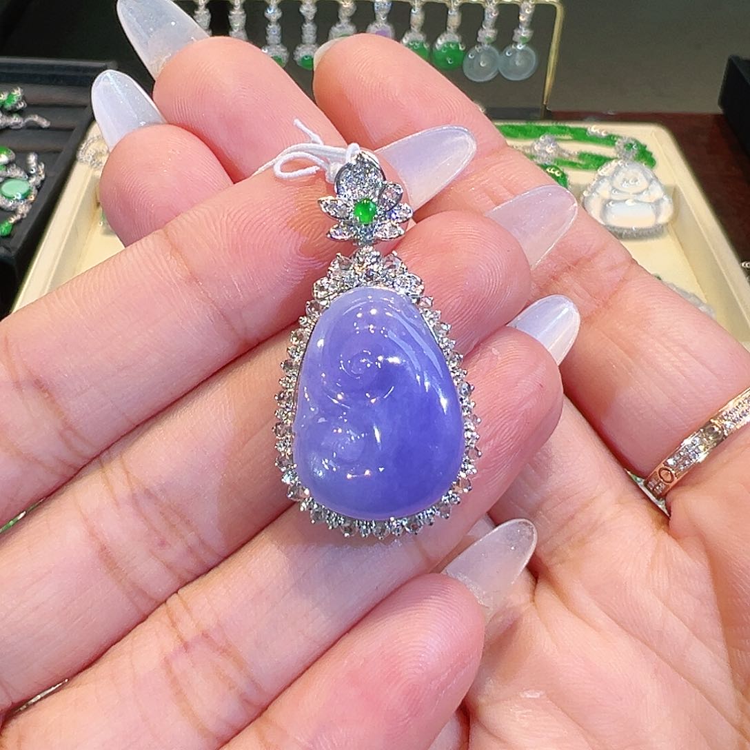 翡翠吊坠(不含链)18K金镶嵌翡翠