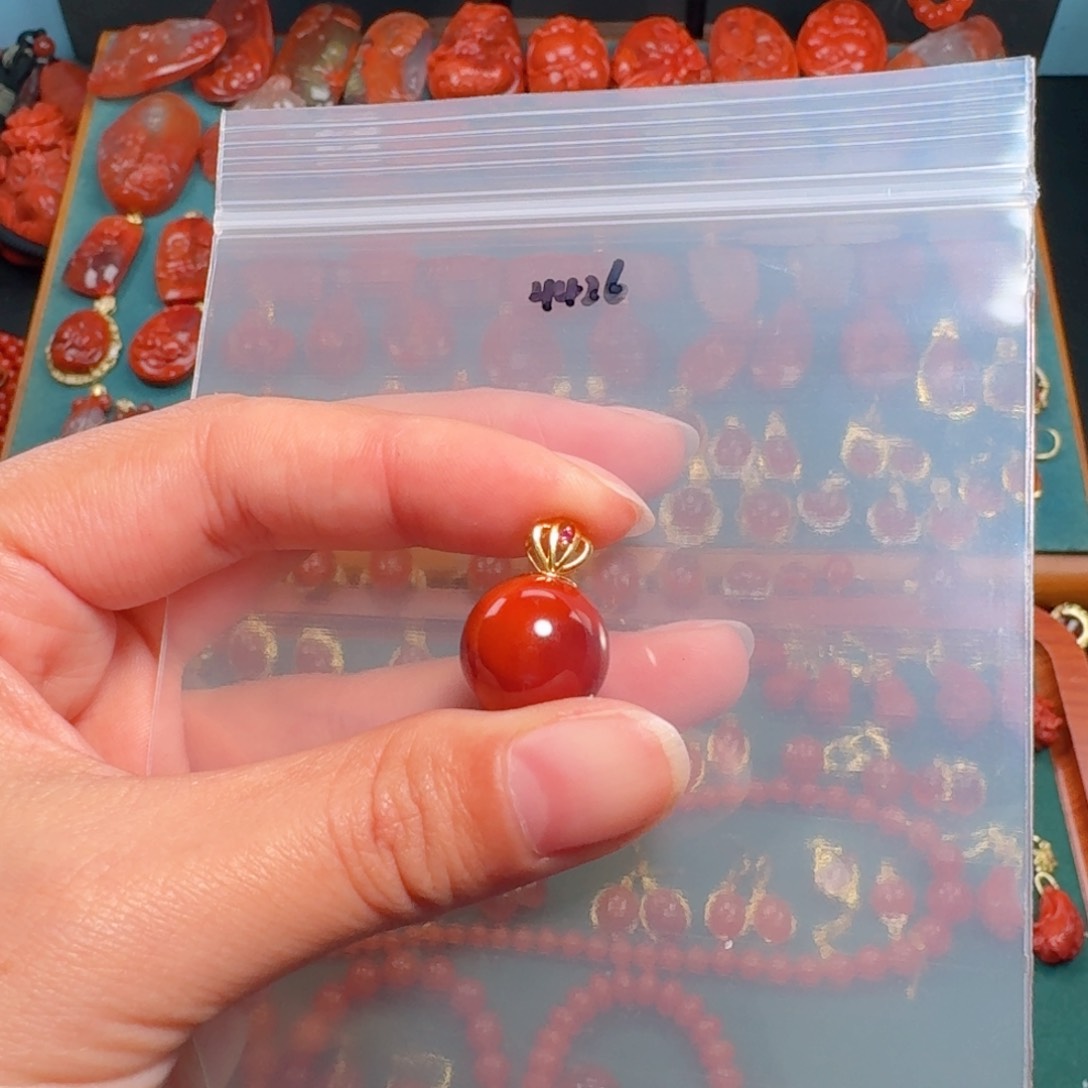 南红玛瑙南红18K金镶嵌