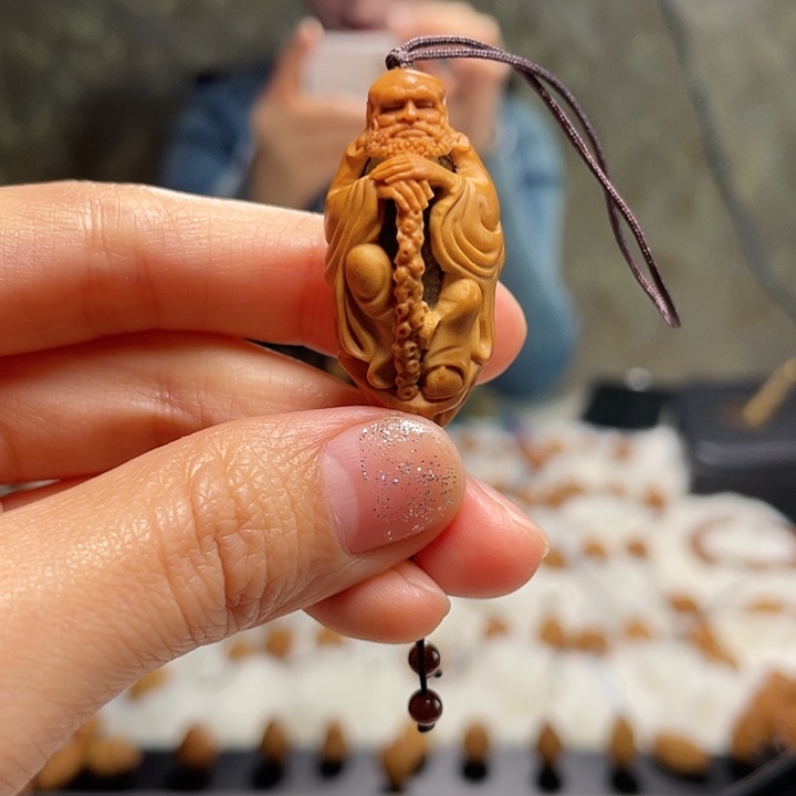 橄榄核吊坠橄榄核