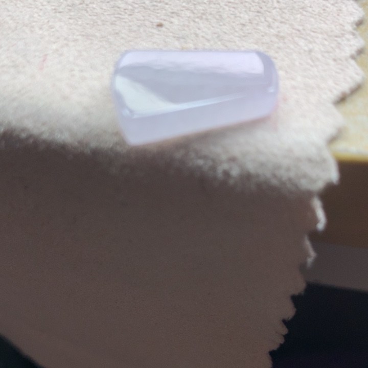 翡翠颈饰未镶嵌吊坠