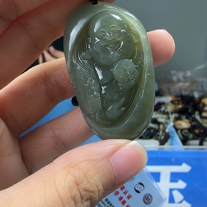 颈饰未镶嵌和田玉