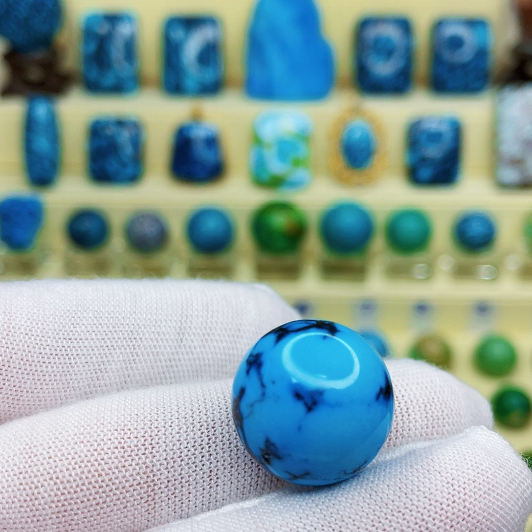 绿松石绿松石未镶嵌