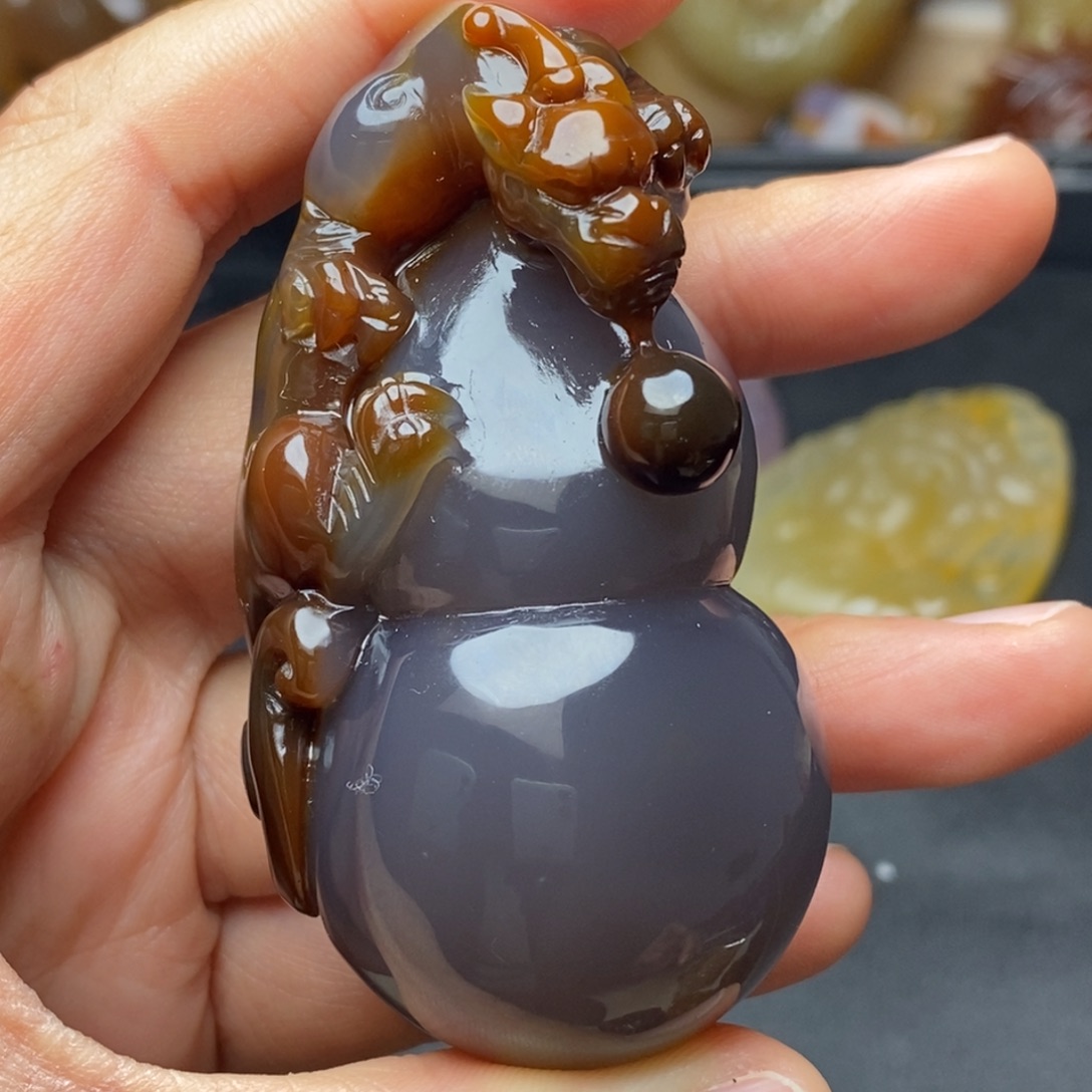 玛瑙/玉髓未镶嵌把件