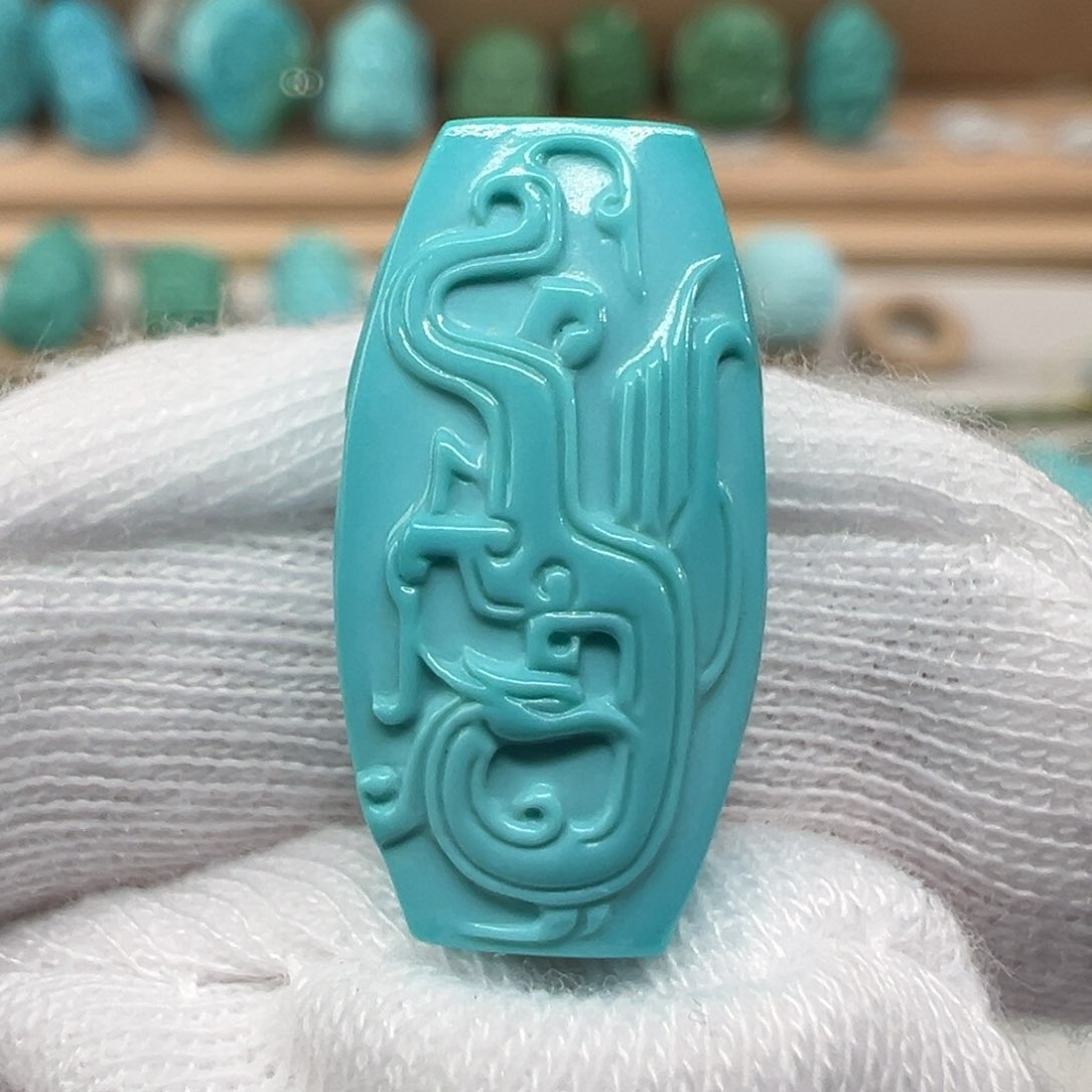 绿松石配饰未镶嵌