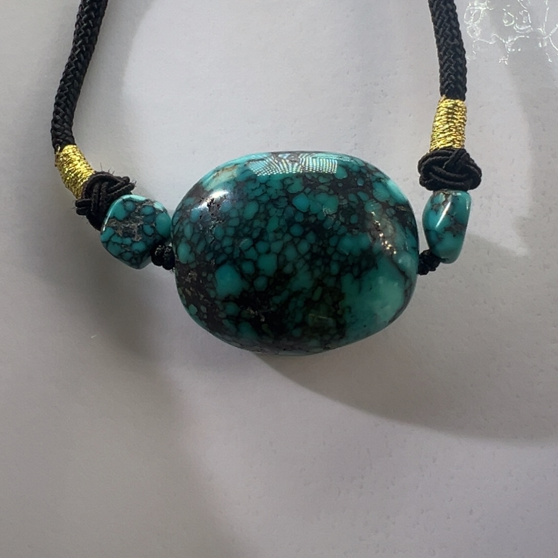 绿松石未镶嵌挂件