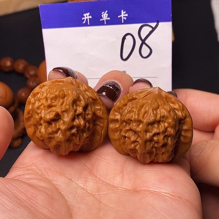 吊坠桃核文玩核桃瓷娃娃全品35