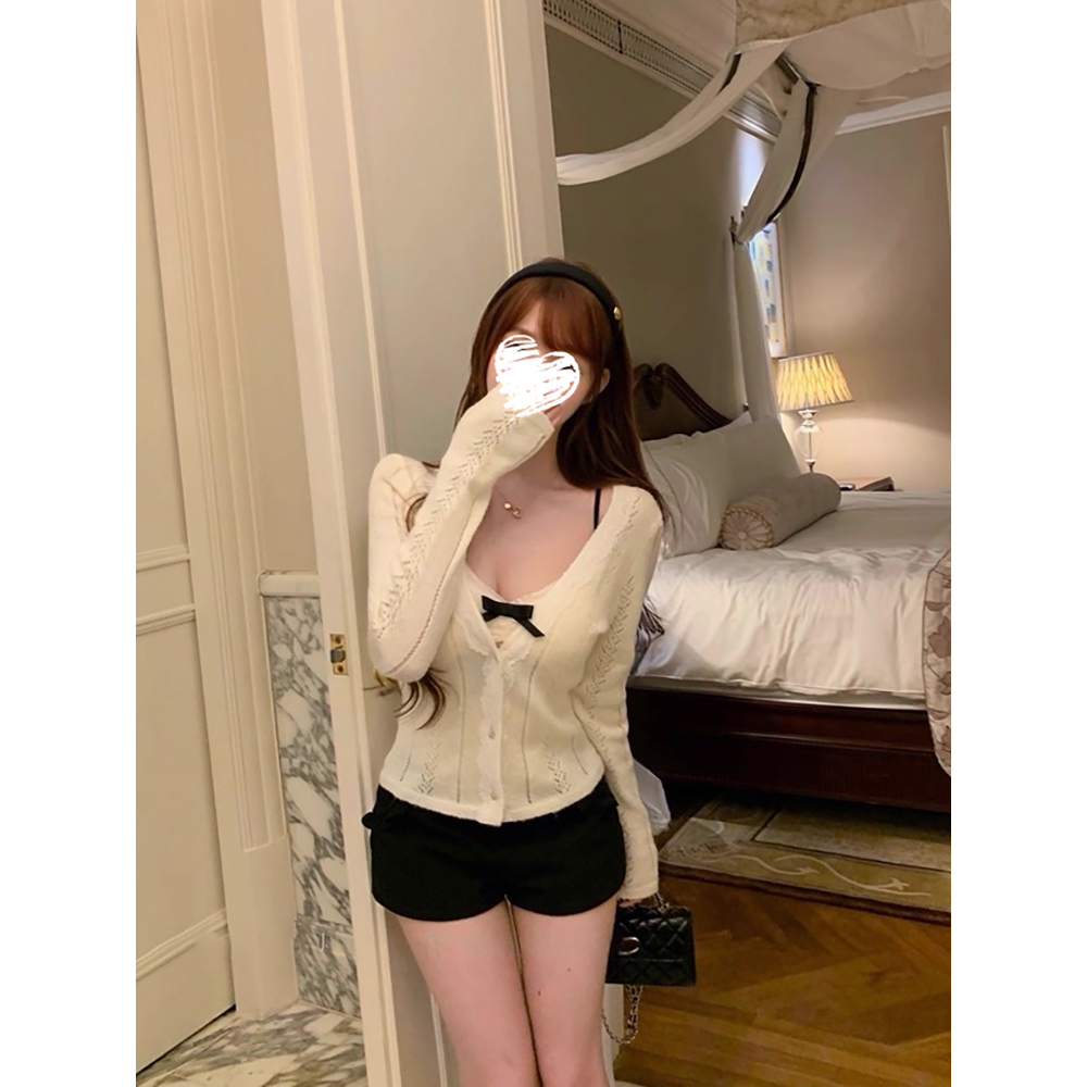 V领镂空钩花蕾丝边针织开衫女+蝴蝶结吊带内搭上衣套装 60891