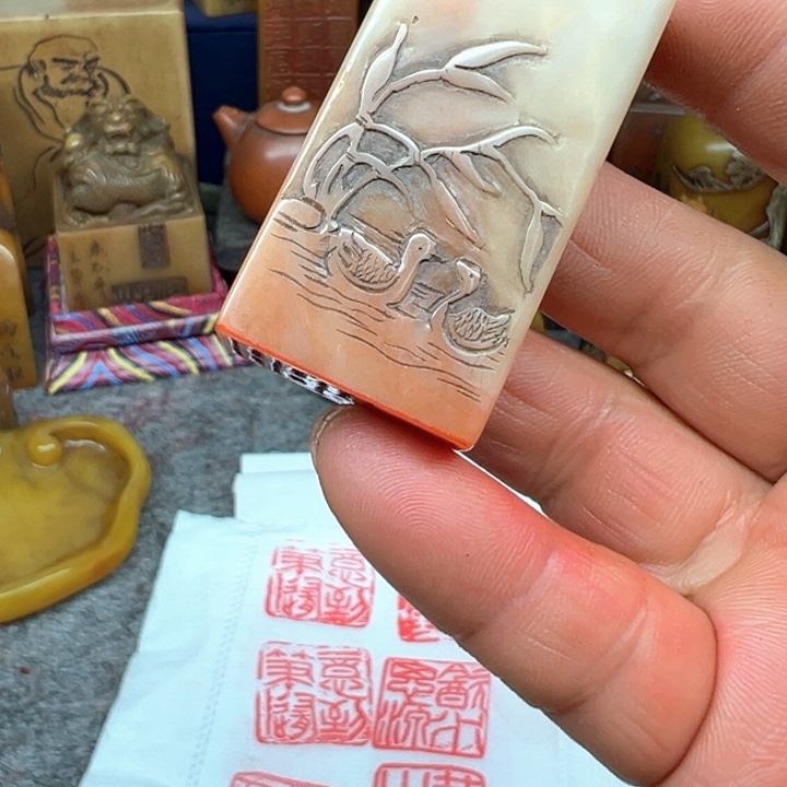 东****寿山石印石寿山石雕刻工艺精湛