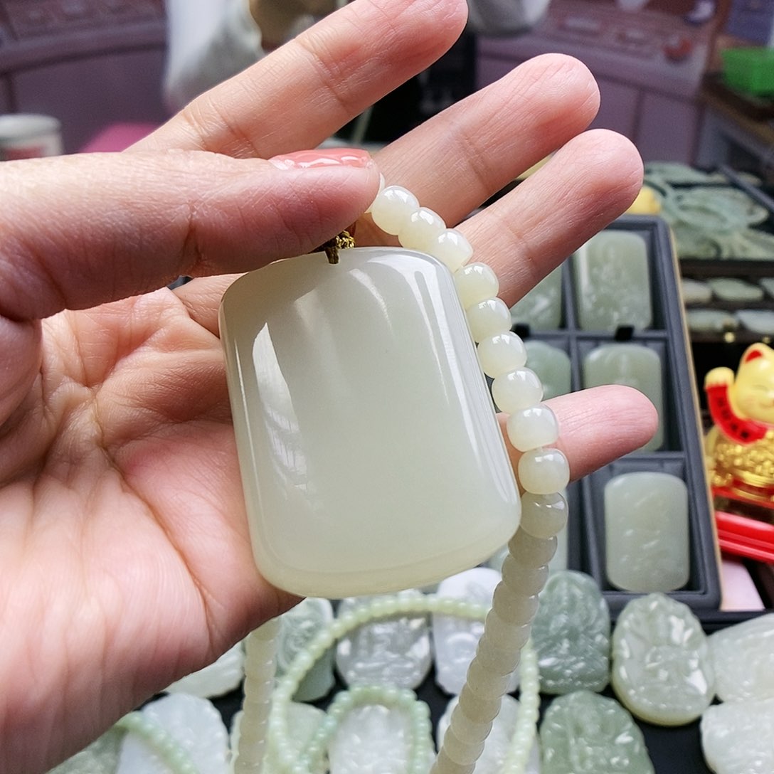 和田玉颈饰未镶嵌?***生