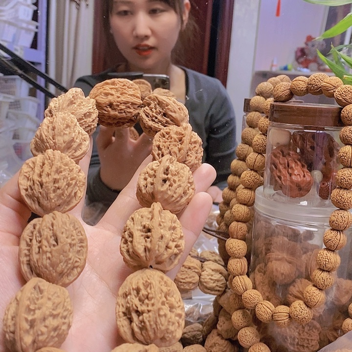 【闪购商品】文玩核桃把件33虎头手持