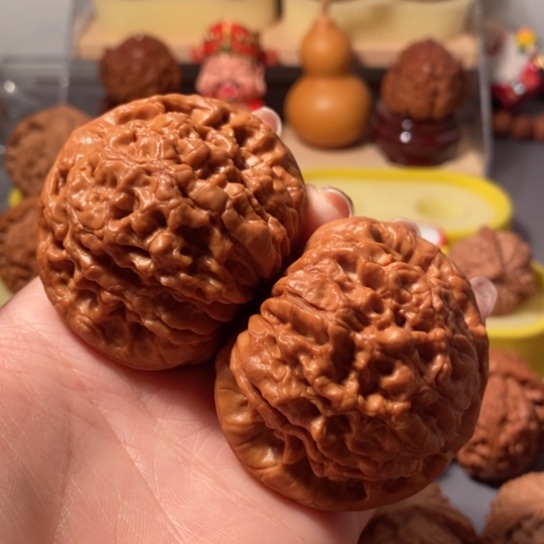 文玩核桃吊坠52龙鼎