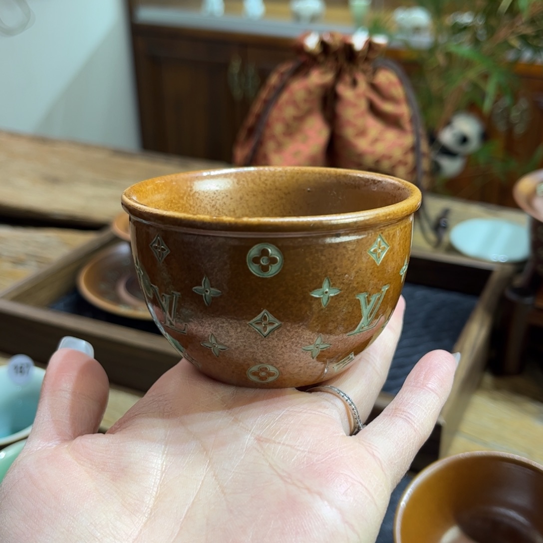 尼***东草木灰老花手工杯